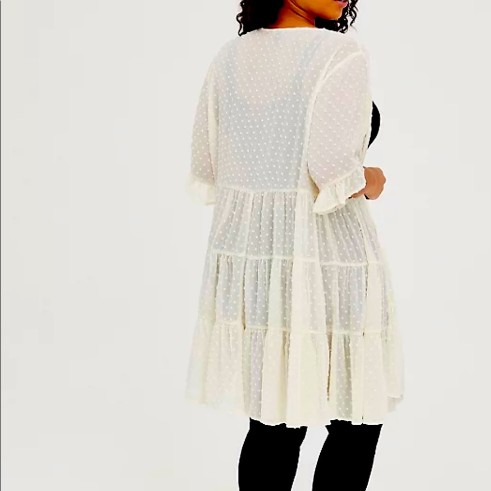 Torrid Tiered Ruffle Kimono Clip Dot Cream 1 NWT